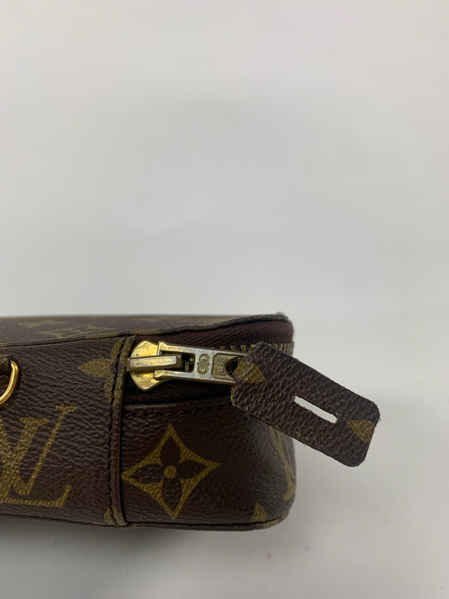 Louis Vuitton Poche Monte Carlo