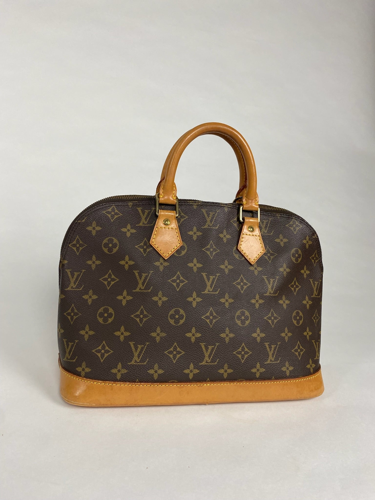 Louis Vuitton Alma