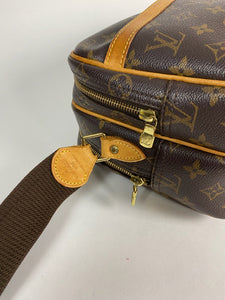 Louis Vuitton Reporter PM