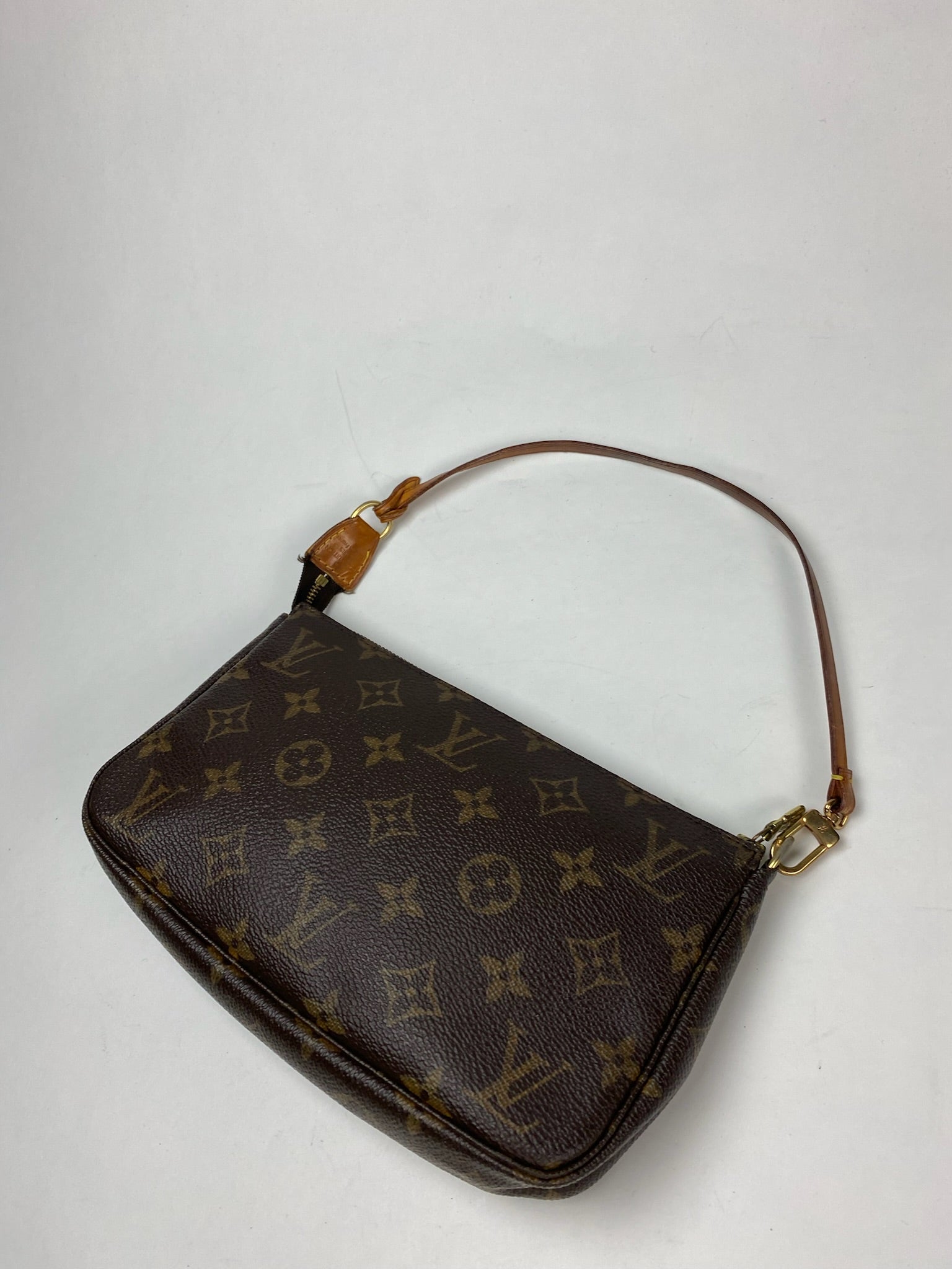 Louis Vuitton Pochette Accessoires