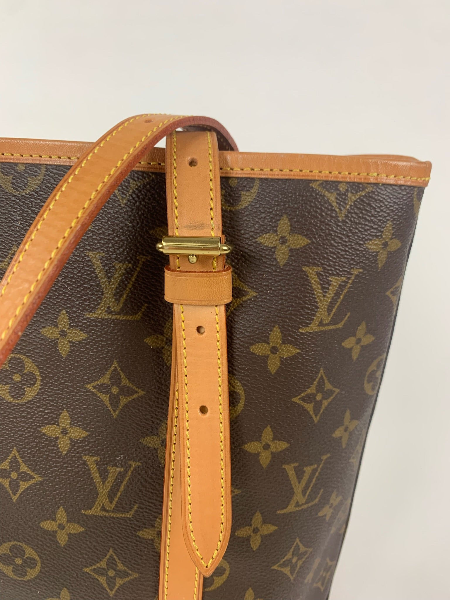 Louis Vuitton Bucket MM