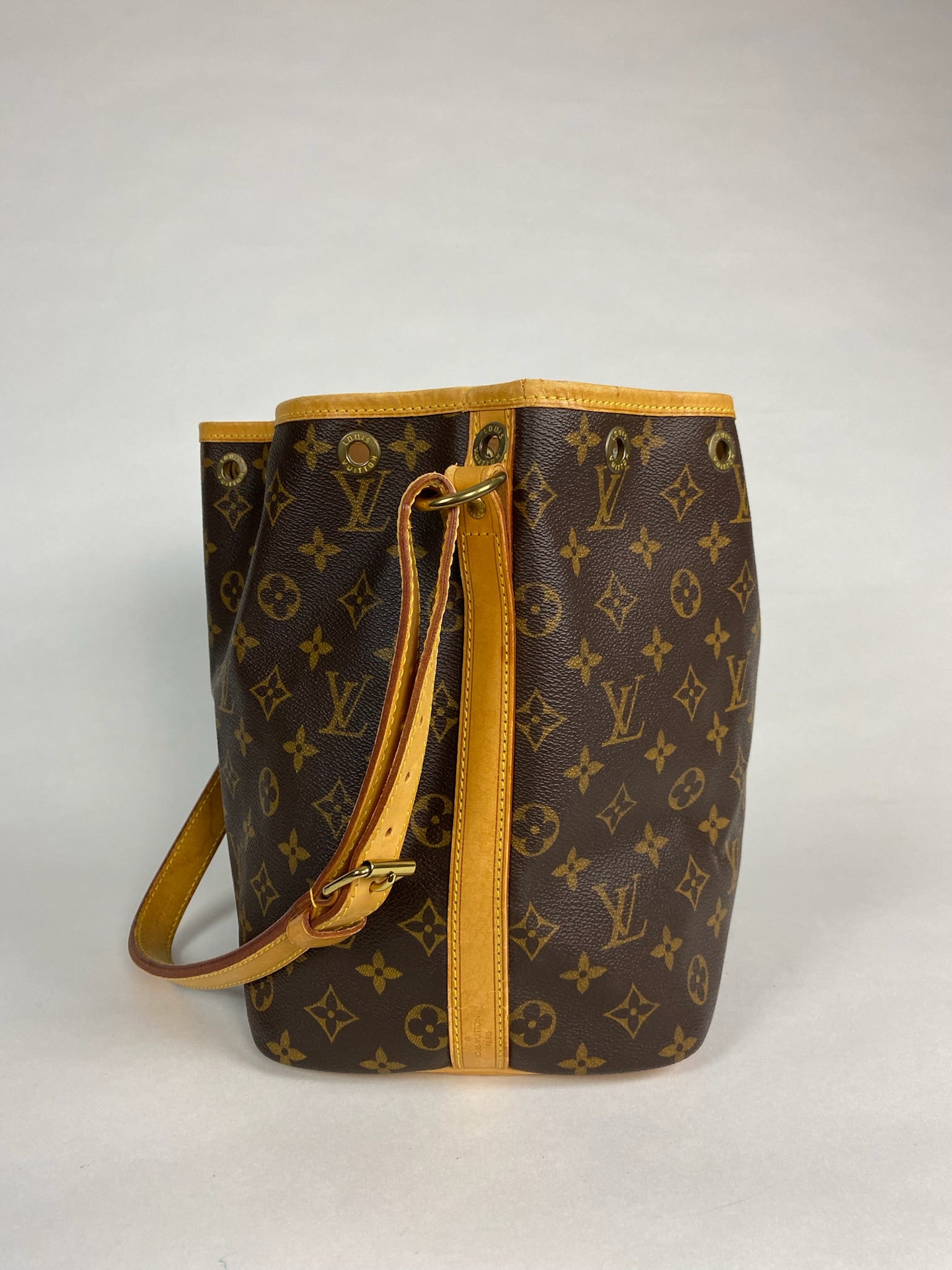 Louis Vuitton Sac Noé Petit