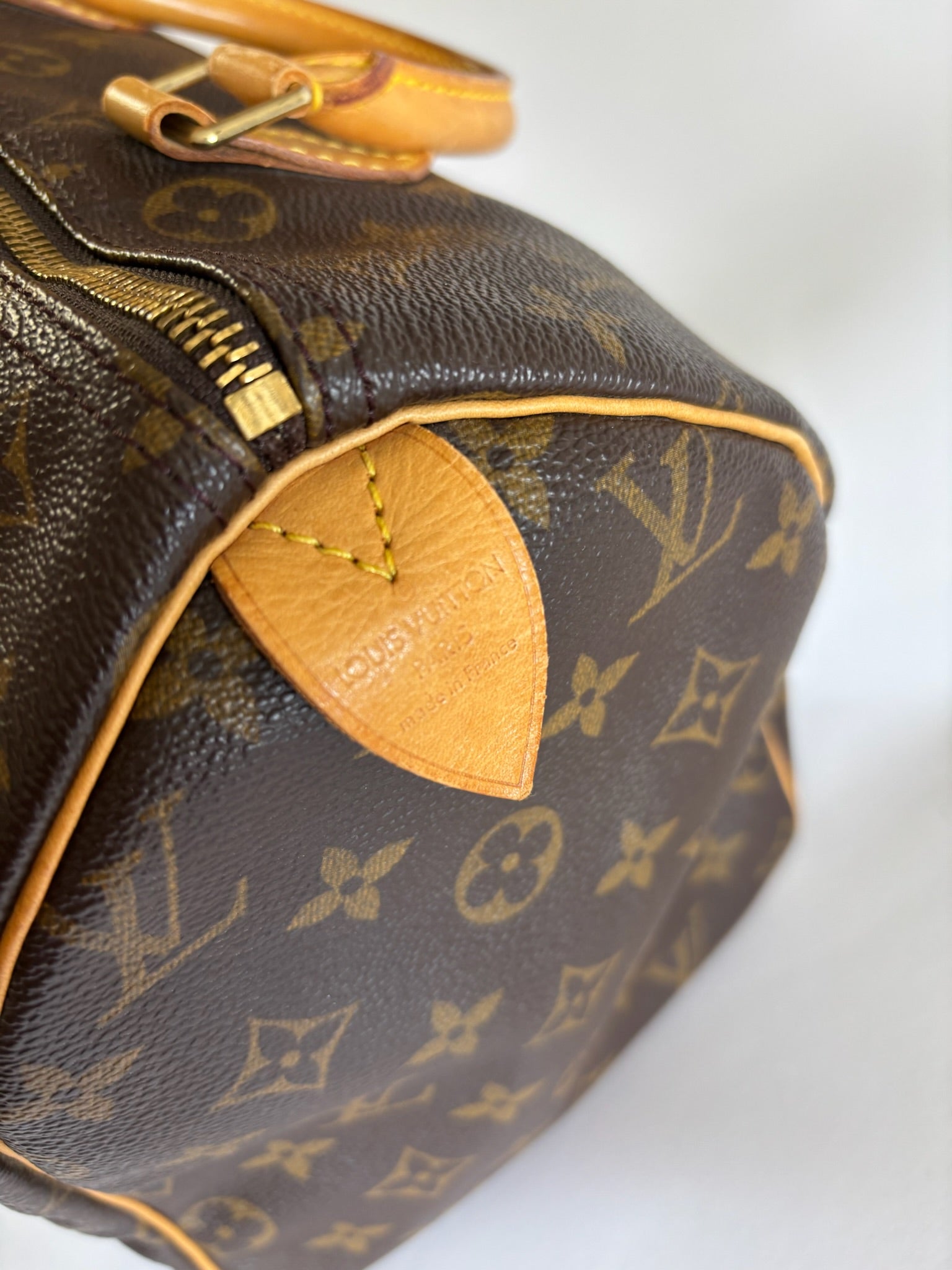 Louis Vuitton Speedy 30