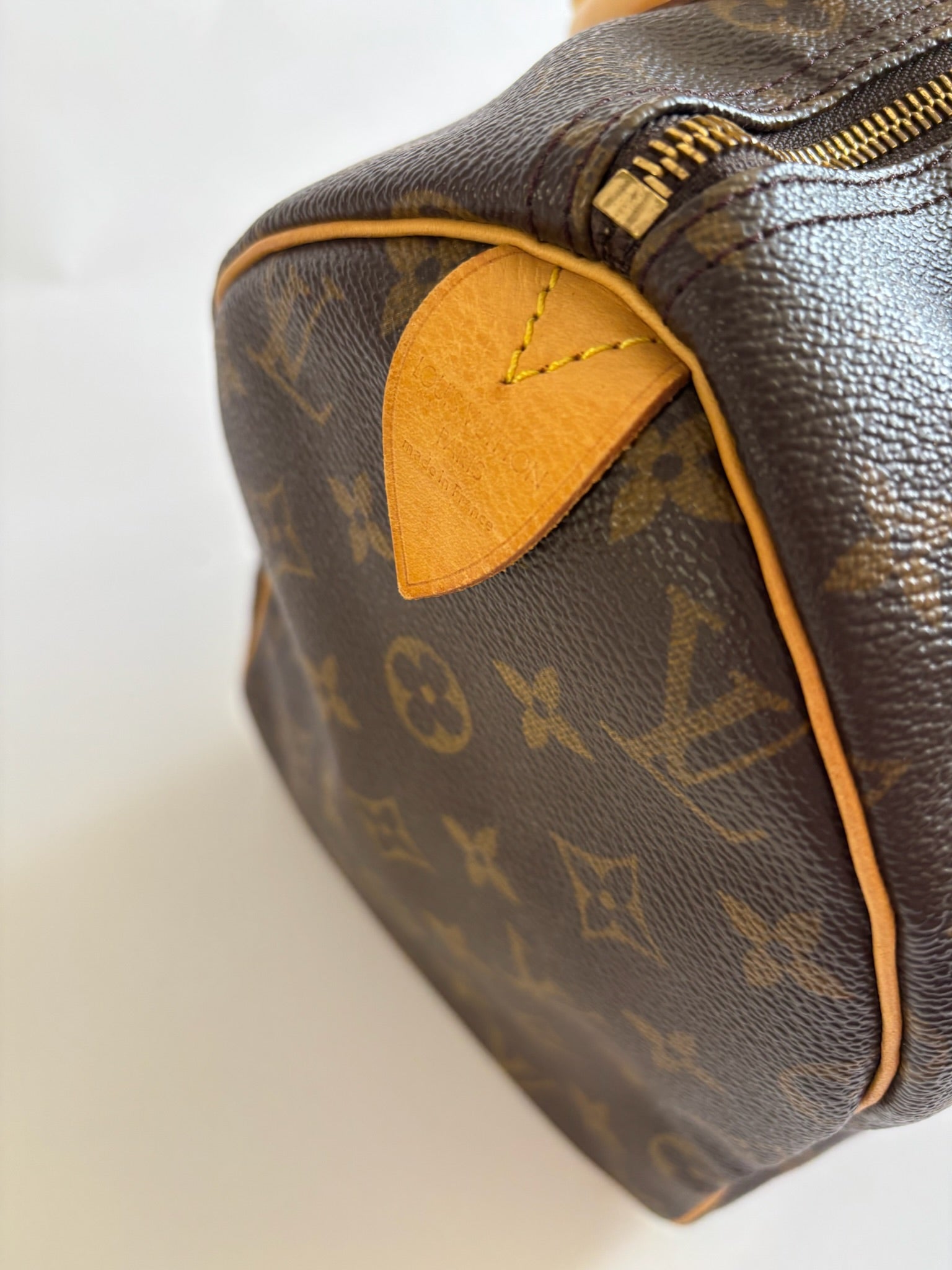 Louis Vuitton Speedy 30